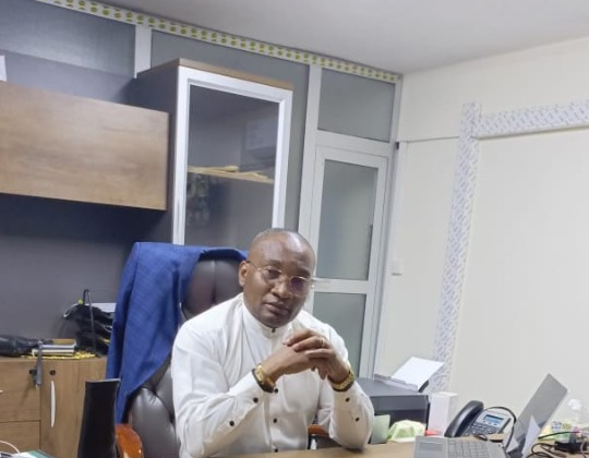 Portrait du Directeur Général de SCI ATHÉNA